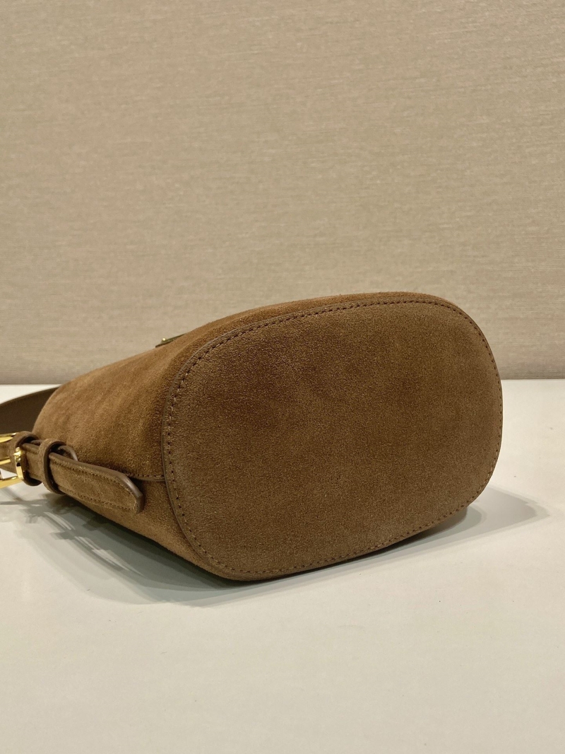 Pra*a bucket bags
